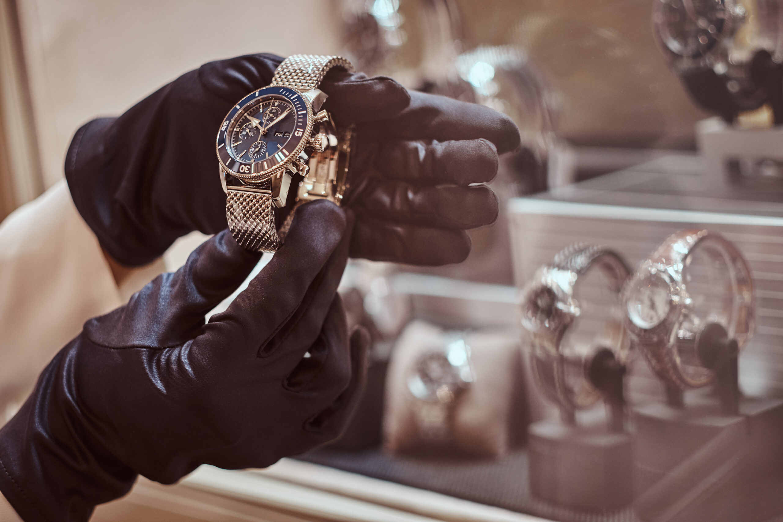 Best Watches To Gift This Wedding Season